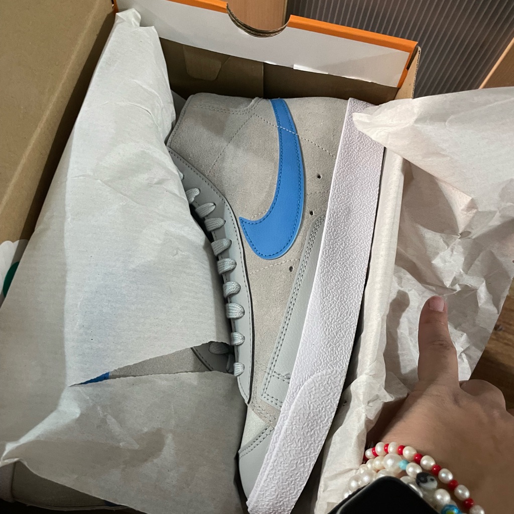 Nike Blazer Mid 77 Grey Fog Size 85 Brand New